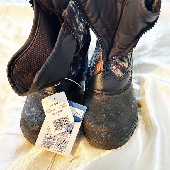 BOOTS, SNOWMOBILE, MID-CALF, ASCENT, SZ 6 BUT FITS ME AND I'M A LADIES 8, CAMO - Picture 8 of 10